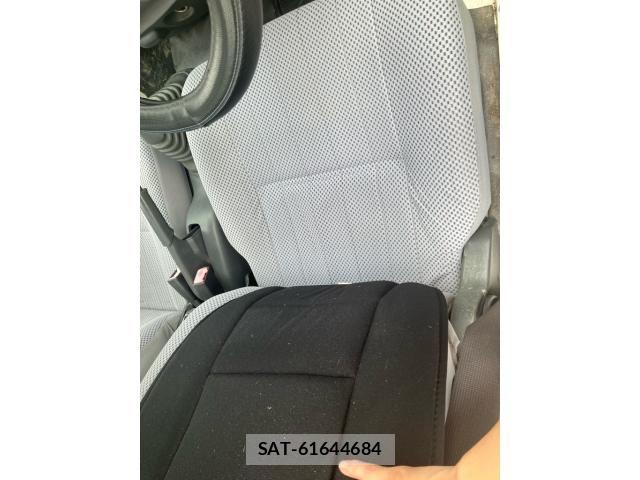 Daihatsu HIJET TRUCK 2010-04 7327443-9