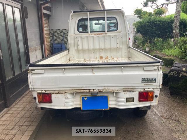 Daihatsu HIJET TRUCK 2002-10 7358063-6