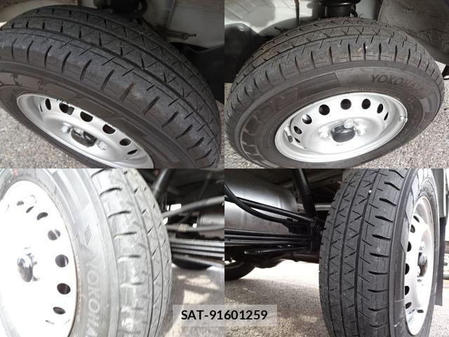 Daihatsu HIJET TRUCK 2019-01 7500870-9