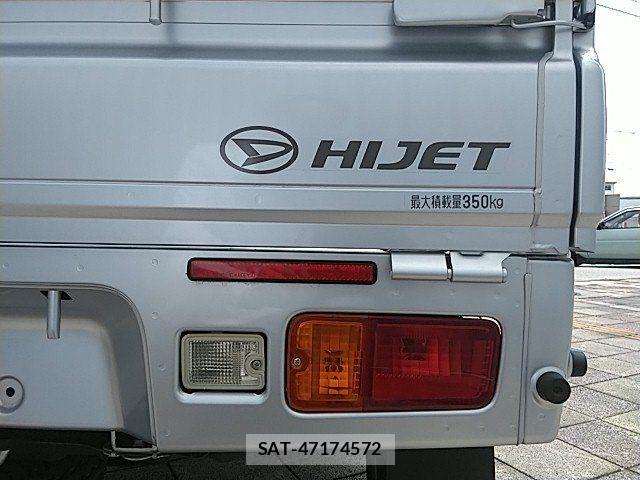Daihatsu HIJET TRUCK 2021-08 7500868-23