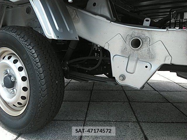 Daihatsu HIJET TRUCK 2021-08 7500868-28