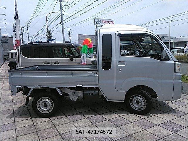 Daihatsu HIJET TRUCK 2021-08 7500868-3