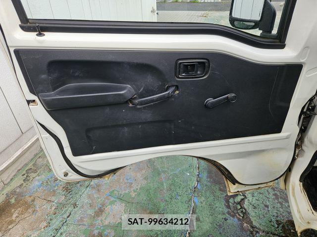 Daihatsu HIJET TRUCK 2018-06 7616973-21