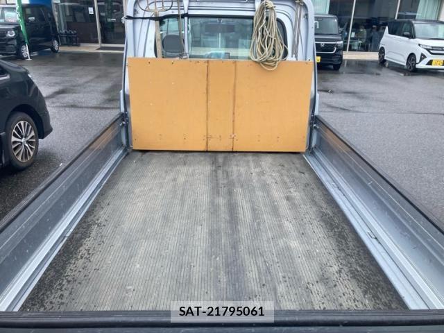 Daihatsu HIJET TRUCK 2010-07 7724019-6