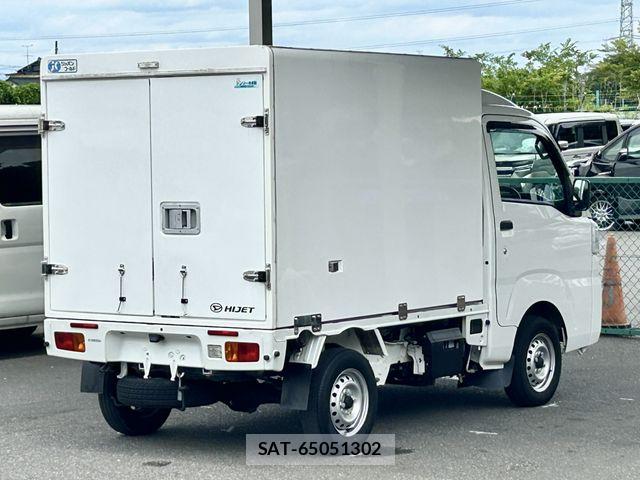 Daihatsu HIJET TRUCK 2022-01 7724001-11
