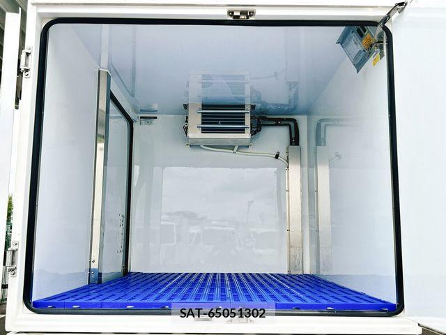 Daihatsu HIJET TRUCK 2022-01 7724001-3