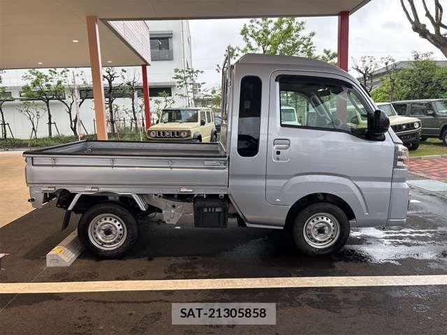 Daihatsu HIJET TRUCK 2022-09 7724006-10