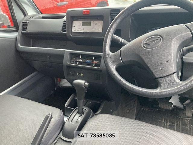 Daihatsu HIJET TRUCK 2016-08 7724008-17