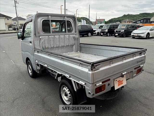 Daihatsu HIJET TRUCK 2018-06 7724017-12