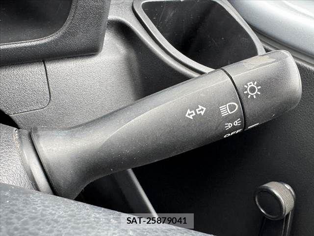 Daihatsu HIJET TRUCK 2018-06 7724017-22