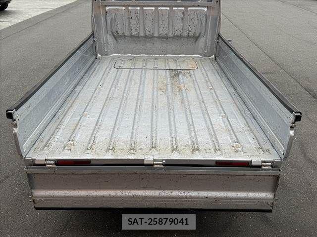 Daihatsu HIJET TRUCK 2018-06 7724017-29