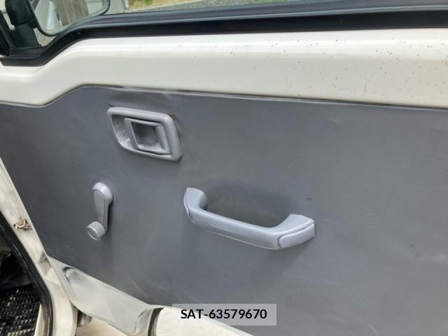 Daihatsu HIJET TRUCK 2003-12 7724026-11