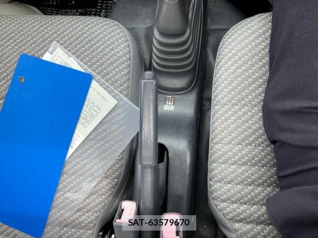 Daihatsu HIJET TRUCK 2003-12 7724026-18