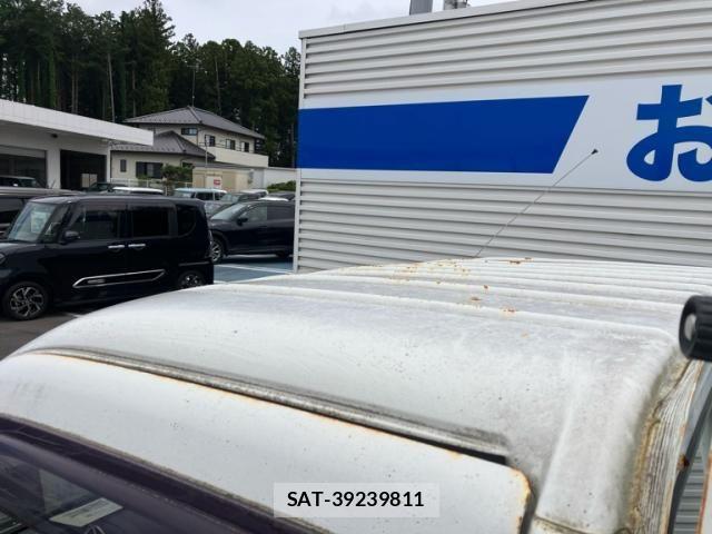 Daihatsu HIJET TRUCK 2011-06 7724024-10