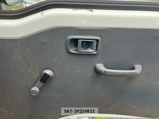 Daihatsu HIJET TRUCK 2011-06 7724024-17