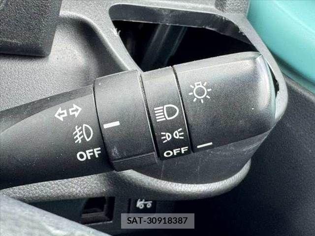 Daihatsu HIJET TRUCK 2020-06 7876800-21