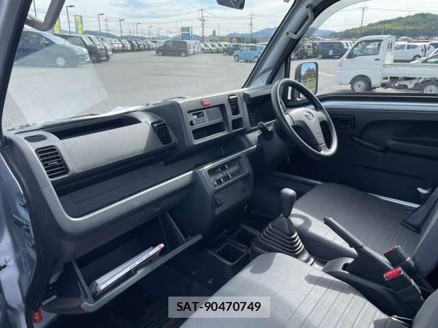 Daihatsu HIJET TRUCK 2018-04 7876801-11