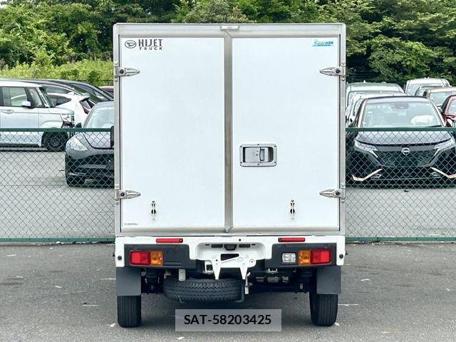 Daihatsu HIJET TRUCK 2022-02 7902705-10