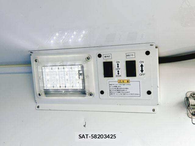 Daihatsu HIJET TRUCK 2022-02 7902705-17