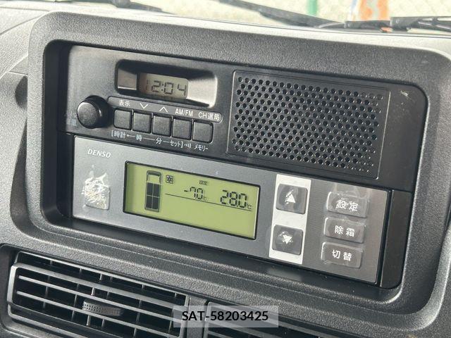 Daihatsu HIJET TRUCK 2022-02 7902705-23