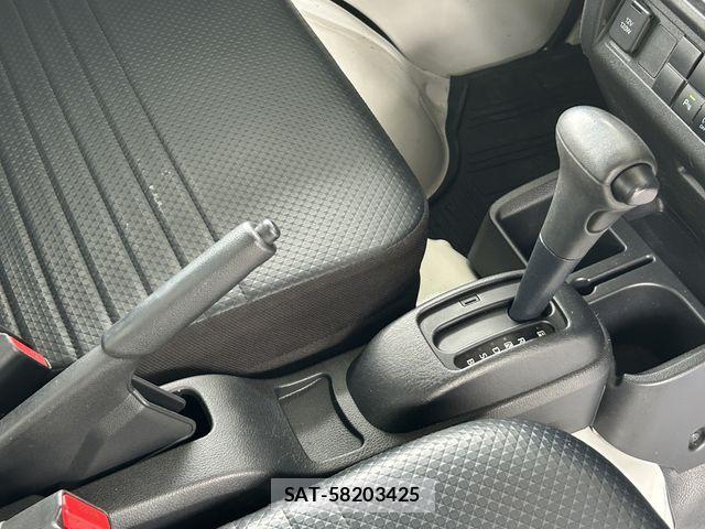 Daihatsu HIJET TRUCK 2022-02 7902705-26