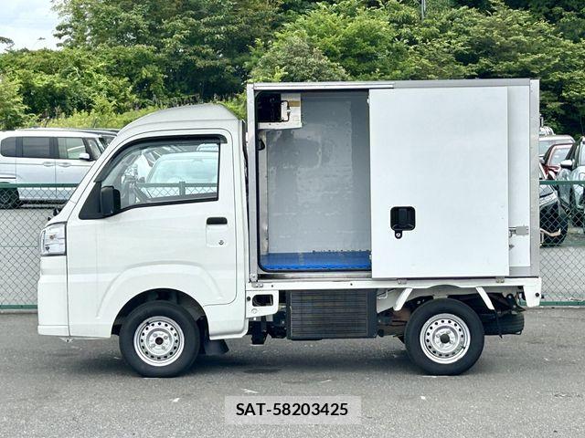Daihatsu HIJET TRUCK 2022-02 7902705-8
