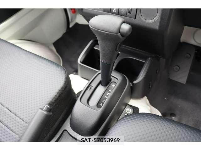 Daihatsu HIJET TRUCK 2026-06 7961986-8