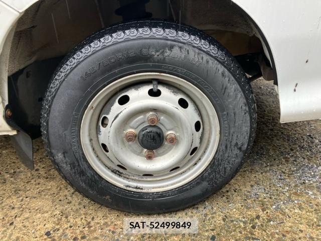 Daihatsu HIJET TRUCK 2000-01 7961996-7