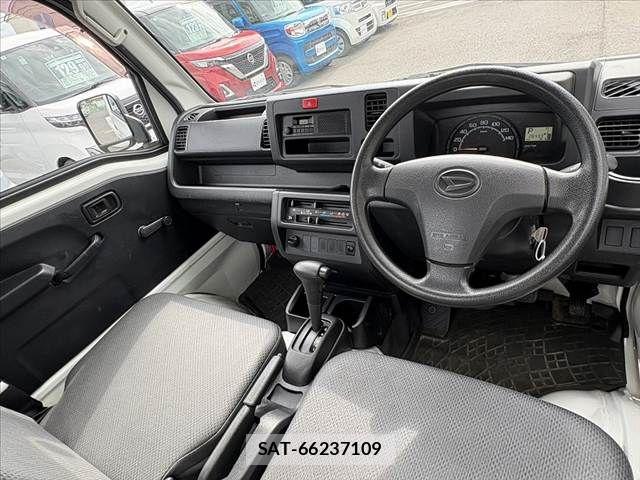 Daihatsu HIJET TRUCK 2016-05 7979441-1