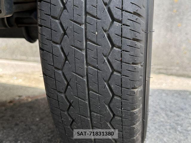 Daihatsu HIJET TRUCK 2021-10 8035927-21