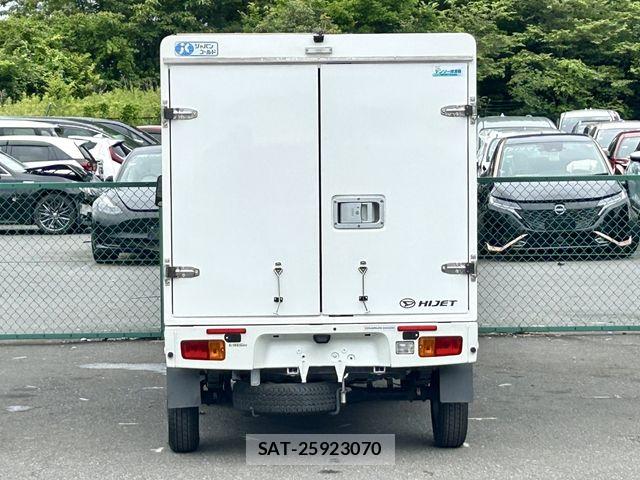 Daihatsu HIJET TRUCK 2021-12 8035918-11