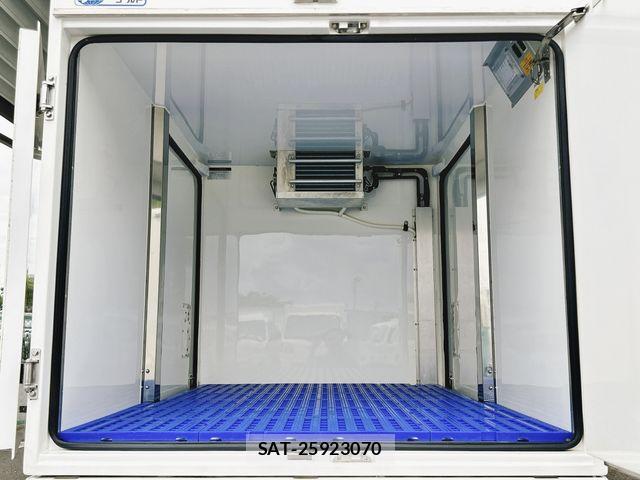 Daihatsu HIJET TRUCK 2021-12 8035918-14