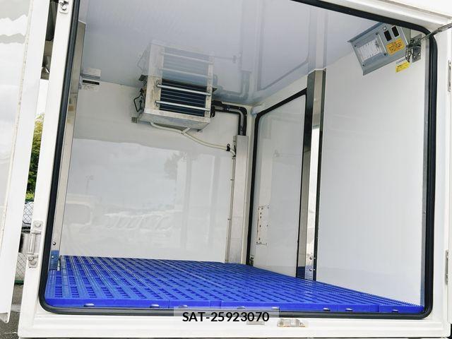 Daihatsu HIJET TRUCK 2021-12 8035918-16
