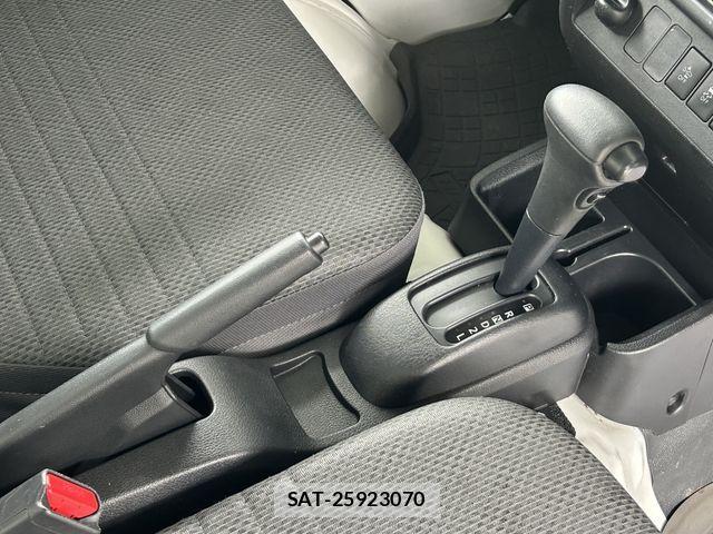 Daihatsu HIJET TRUCK 2021-12 8035918-27