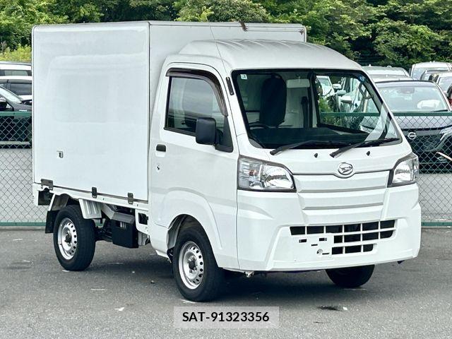 Daihatsu HIJET TRUCK 2018-02 8035928-0
