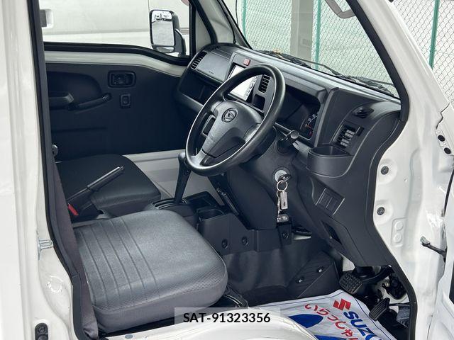 Daihatsu HIJET TRUCK 2018-02 8035928-1