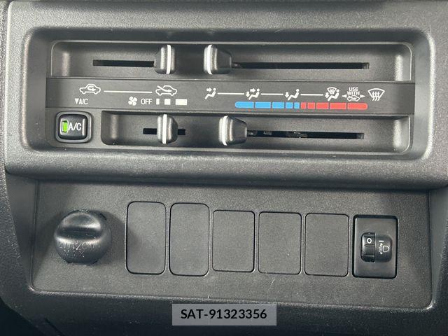 Daihatsu HIJET TRUCK 2018-02 8035928-23