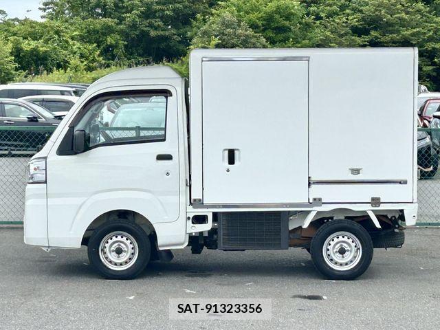 Daihatsu HIJET TRUCK 2018-02 8035928-7