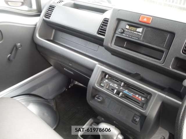 Daihatsu HIJET TRUCK 2018-05 8035930-16