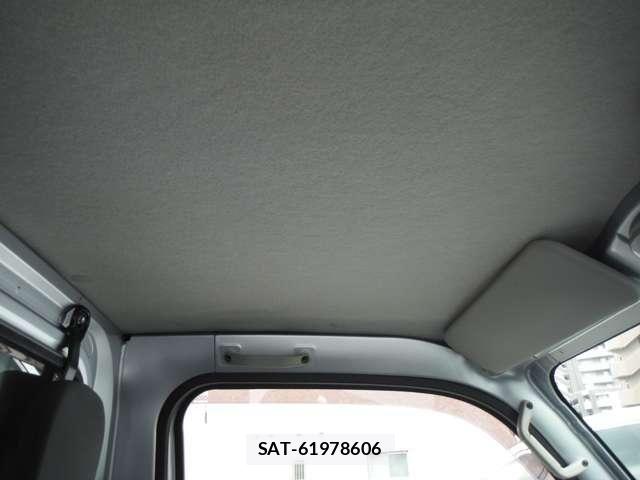 Daihatsu HIJET TRUCK 2018-05 8035930-21