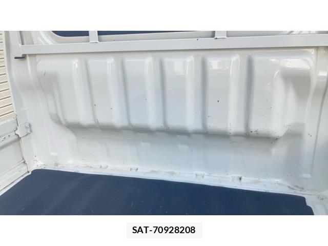 Daihatsu HIJET TRUCK 2016-06 8035931-23