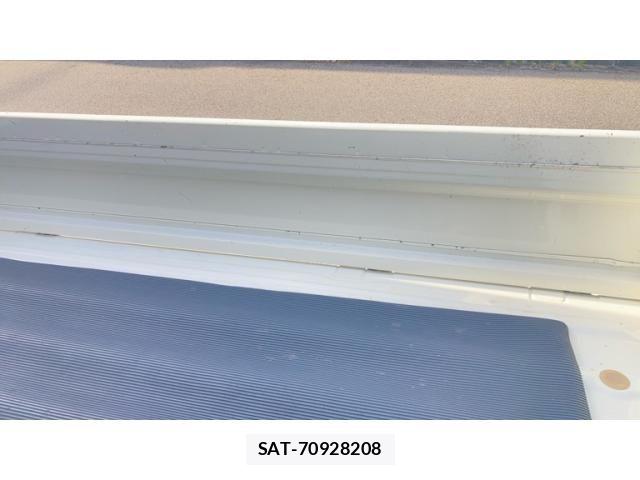 Daihatsu HIJET TRUCK 2016-06 8035931-26