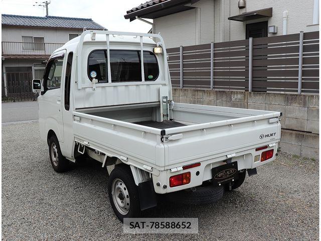 Daihatsu HIJET TRUCK 2018-07 8073992-2