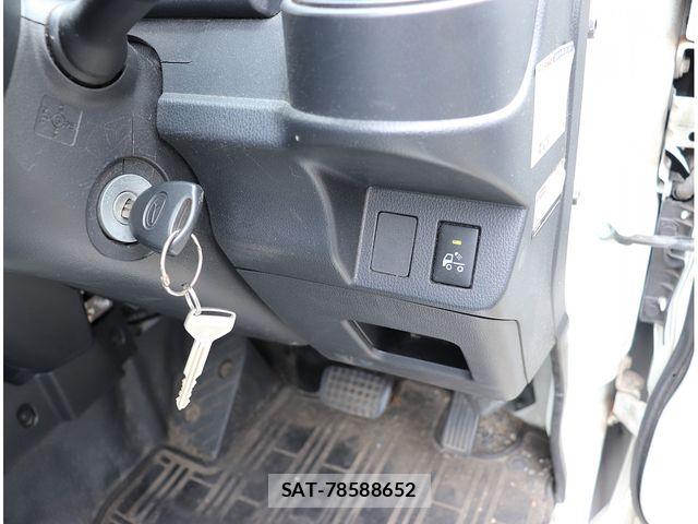 Daihatsu HIJET TRUCK 2018-07 8073992-7