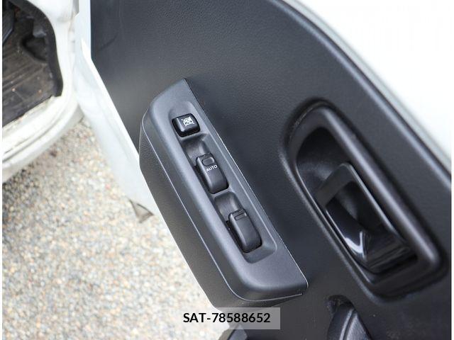Daihatsu HIJET TRUCK 2018-07 8073992-8