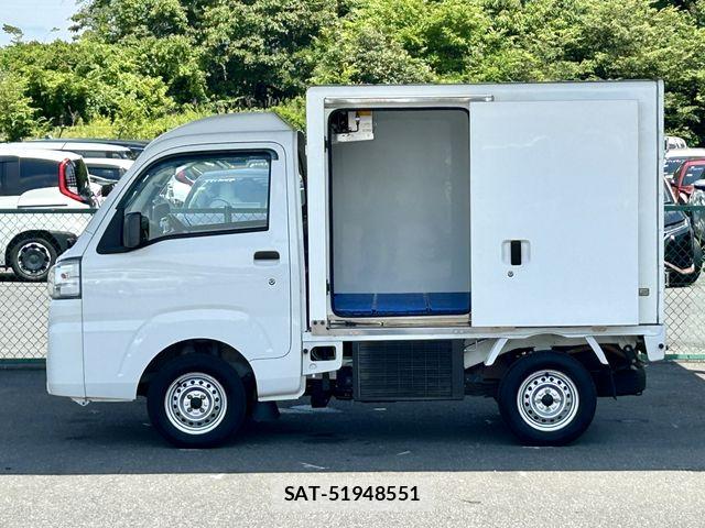 Daihatsu HIJET TRUCK 2019-04 8073991-8