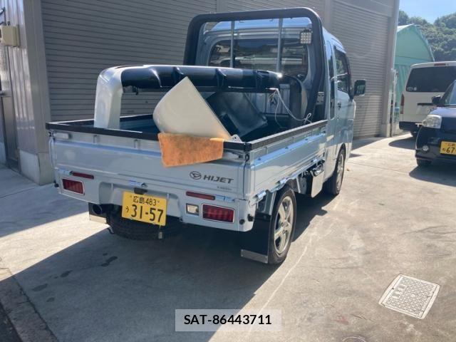 Daihatsu HIJET TRUCK 2016-09 8099569-2