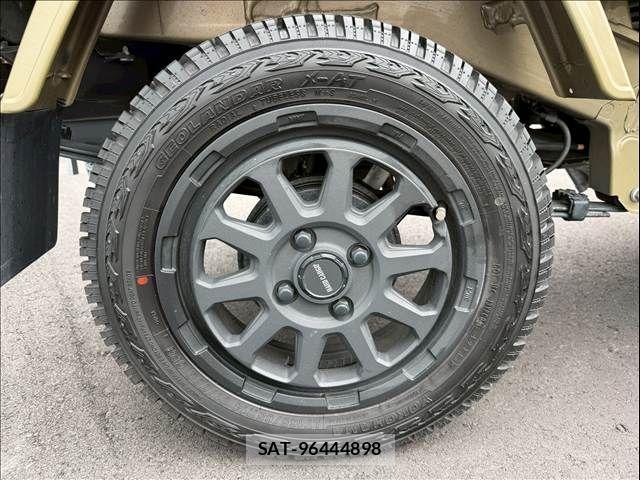 Daihatsu HIJET TRUCK 2025-06 8099567-4