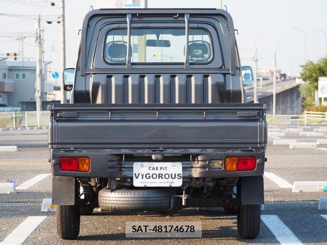 Daihatsu HIJET TRUCK 2008-09 8130488-11