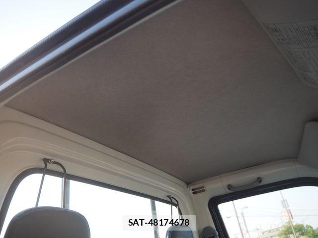 Daihatsu HIJET TRUCK 2008-09 8130488-23
